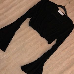 Long sleeve crop top
